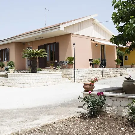 Casa de Férias Serrapero Modica